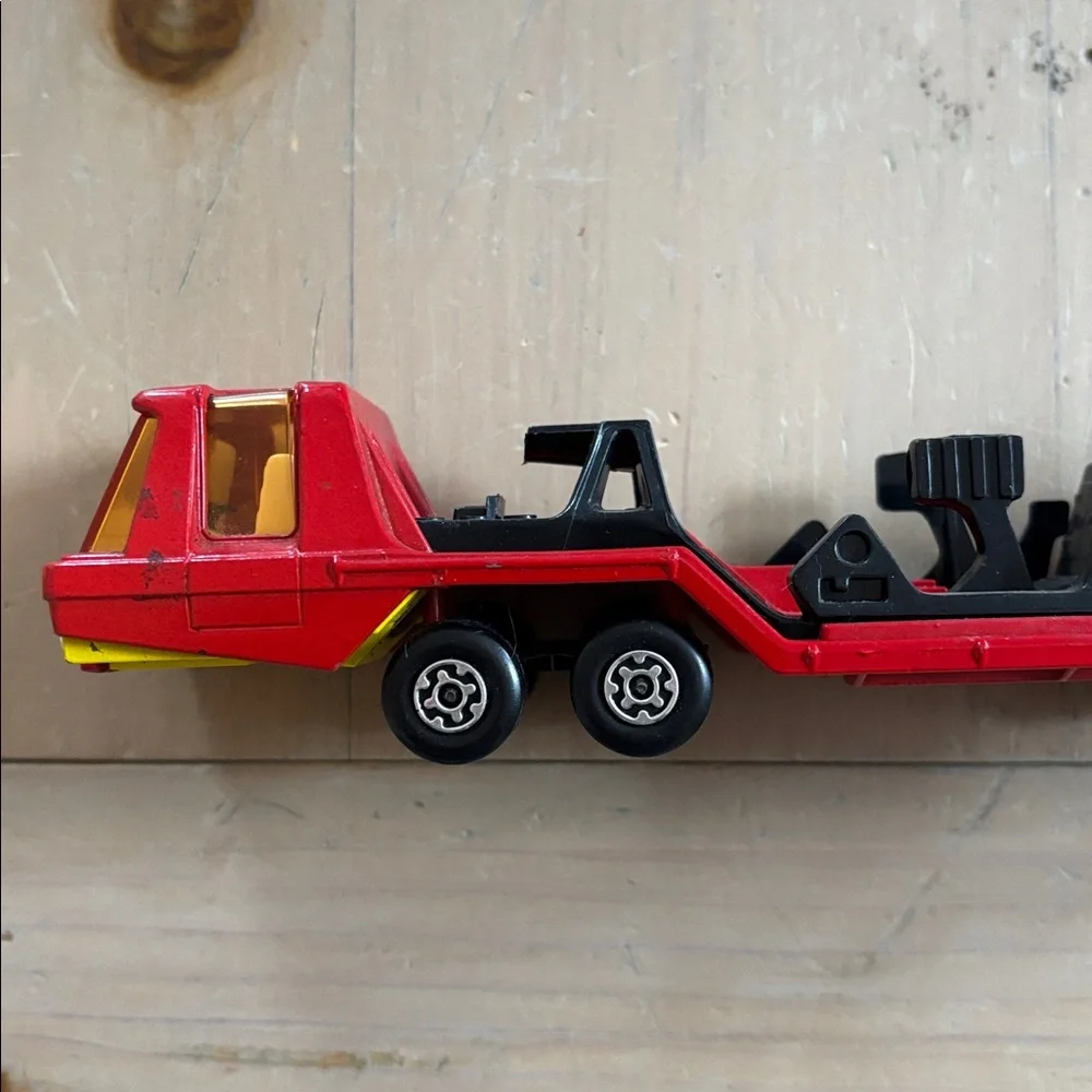 Matchbox Super Kings Aircraft Transporter